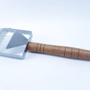 Serbian Scratching Tool