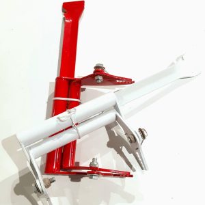 Frame Grip with Scraper for Wood Frames