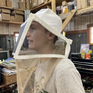 Folding Veil with Fabric Hat