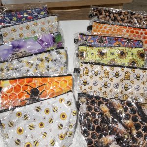 Bee Fabric Pouch w Zipper