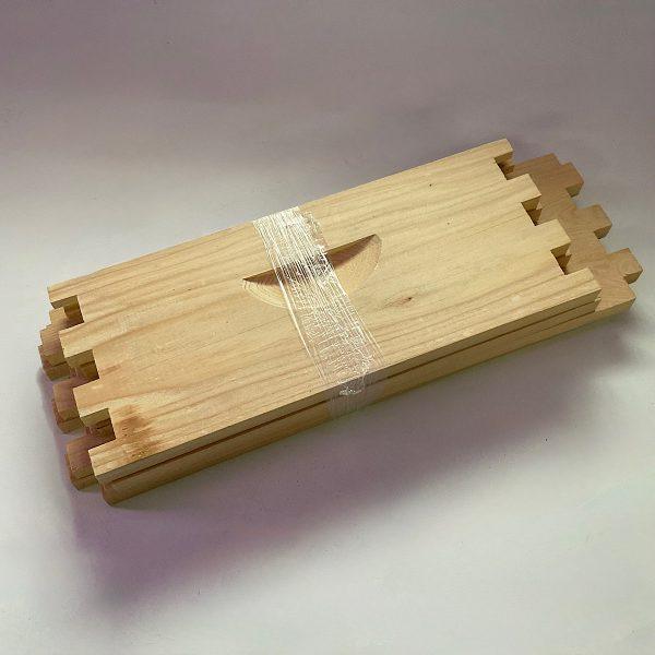 Cypress 8 Frame Medium Box Unassembled