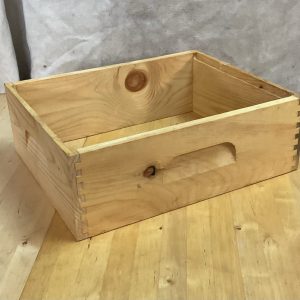 Wax Dipped Pura 8 Frame Medium Box