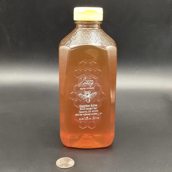 3lb Honey in Plastic Comb Embossed Squeeze Bottle