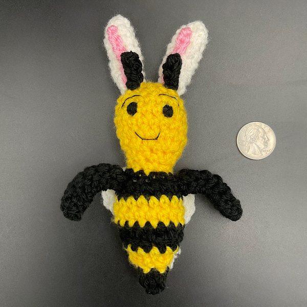 Crochet Bun Bee