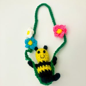 Swinging Bee