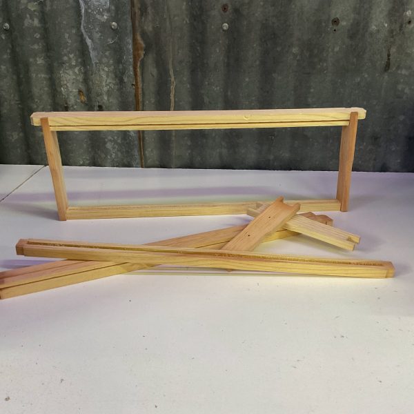 Medium Wedge Top Frames Unassembled 8 Pack