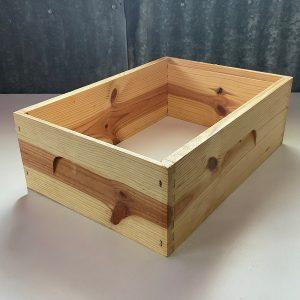 Wax Dipped Pura 8 Frame Medium Box