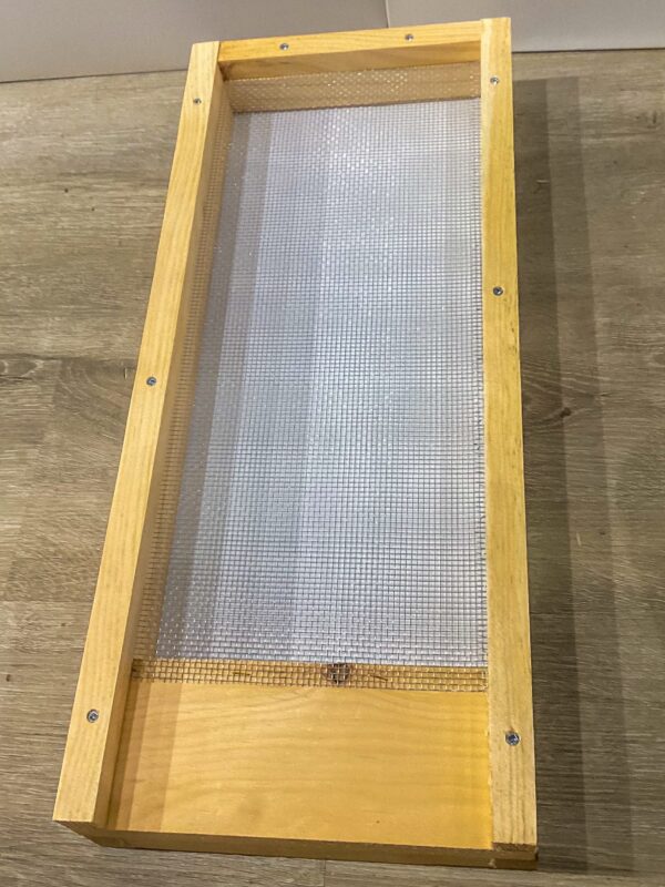 Wax Dipped 5 Frame Screened Bottom Board