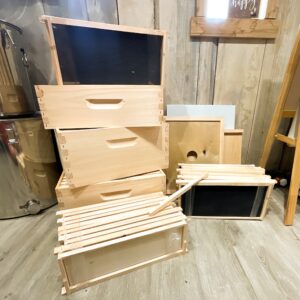 img_2697 Amish Pine 8 Frame Assembled Full Hive Kit
