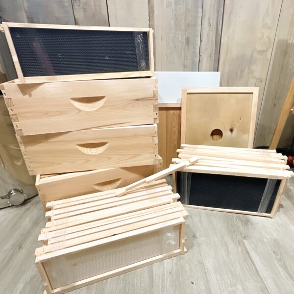 Cypress 10 Frame Assembled 1 Deep 1 Medium Brood / 1 Medium Super Hive Kit