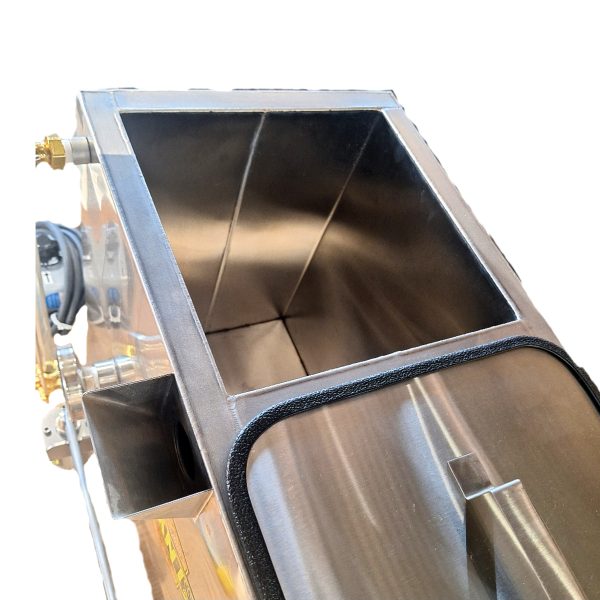 Maxant Double 6 Gallon Bottling / Wax Tank