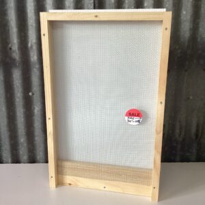 Amish Screened Bottom Board 8 Frame - CLEARANCE
